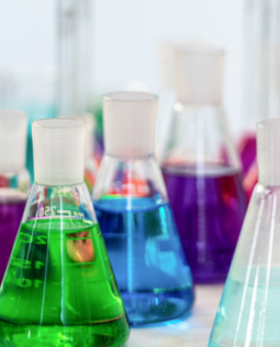 How Harmful Chemicals Affect Your Scalp and Hair Growth